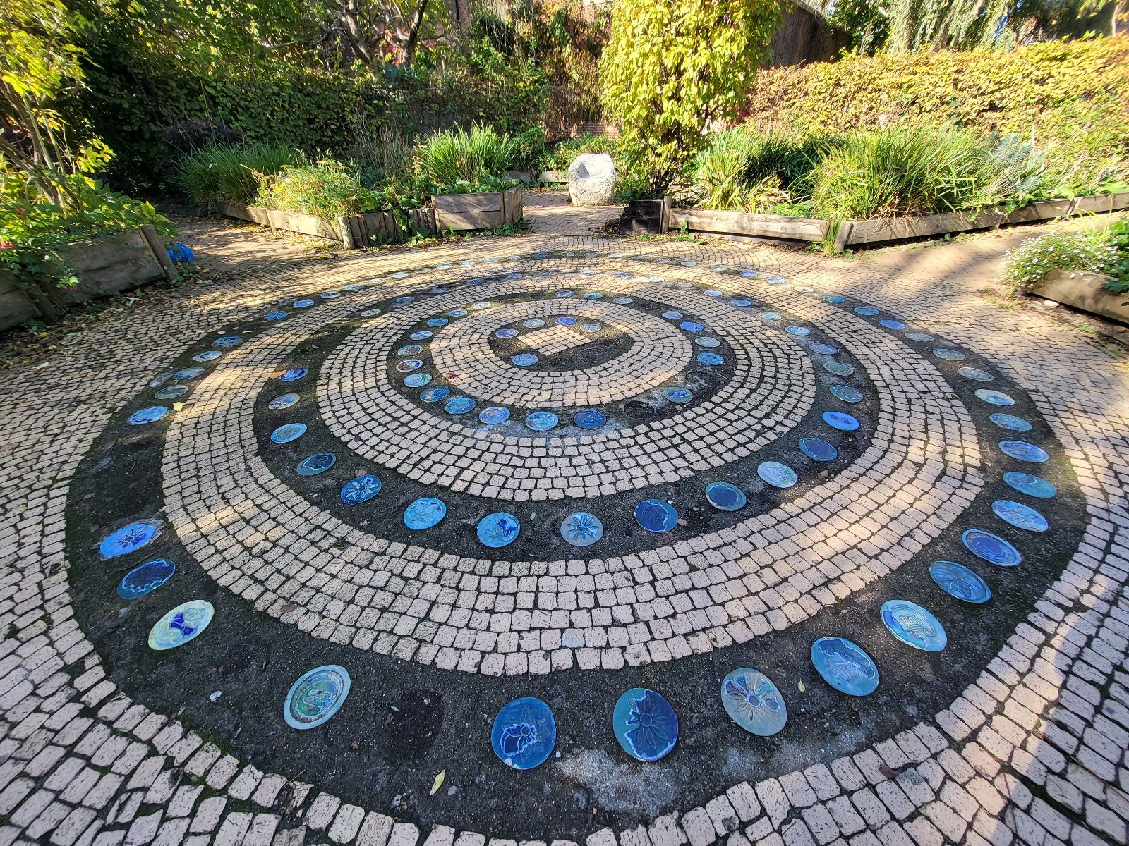 Bromley-by-Bow gardens